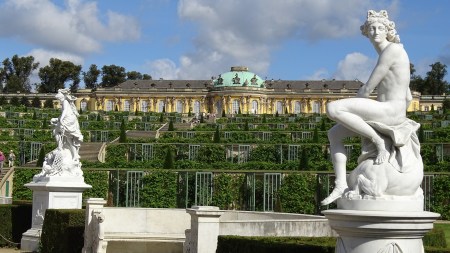 potsdam-1706487_1920.jpg