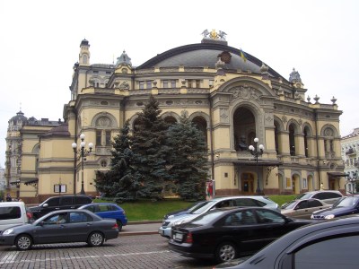 opera-99530_1920.jpg