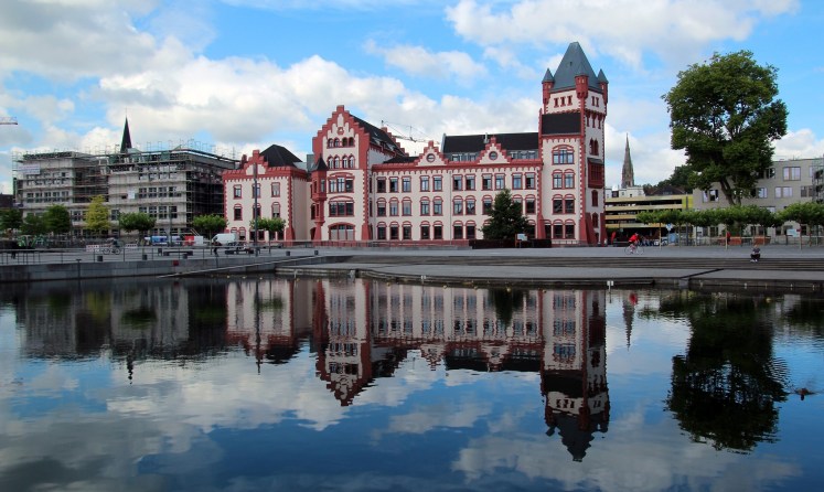 dortmund-2506877_1920